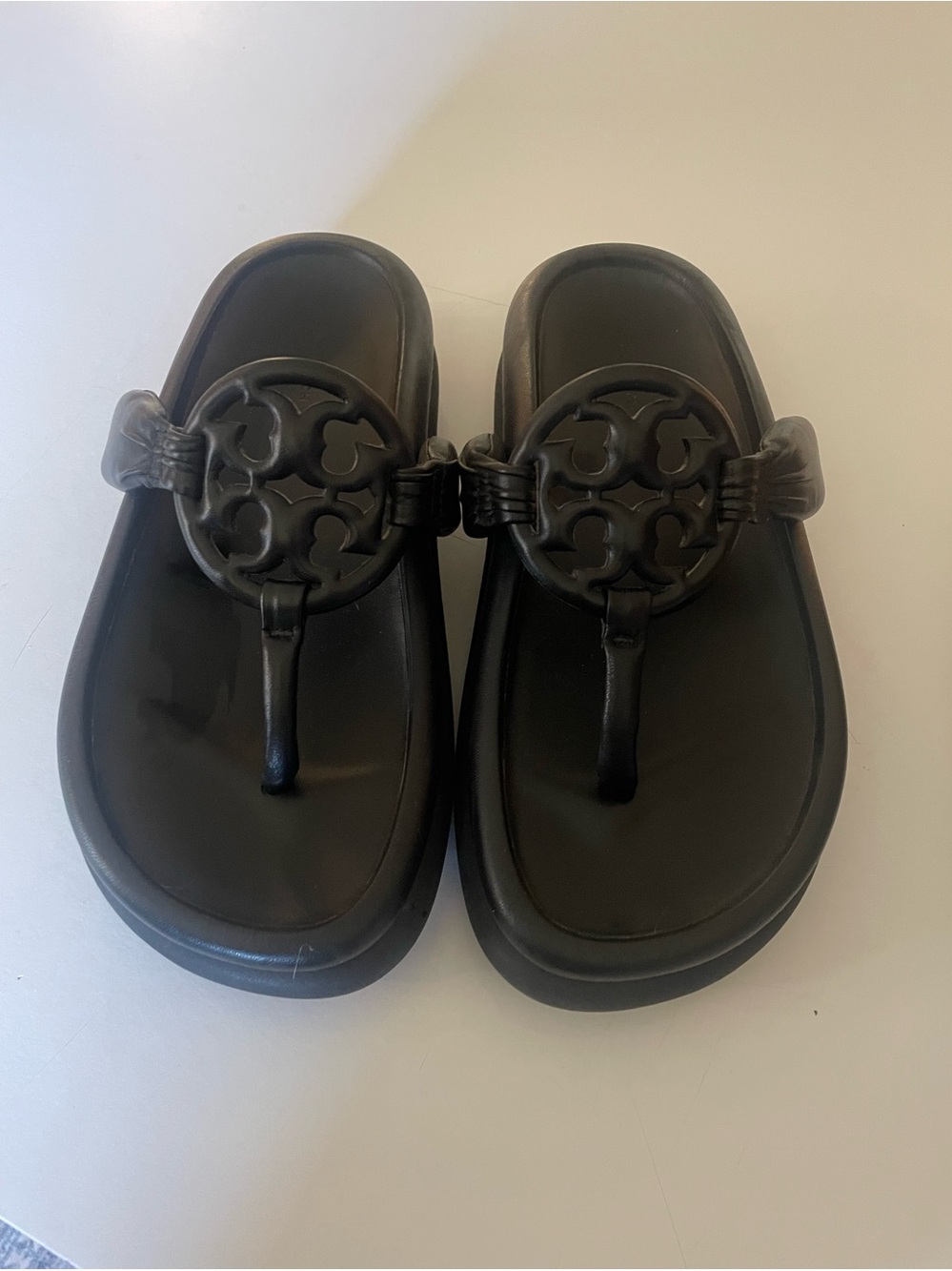 Tory Burch Miller Cloud Puff Flip Flops- black size 9
